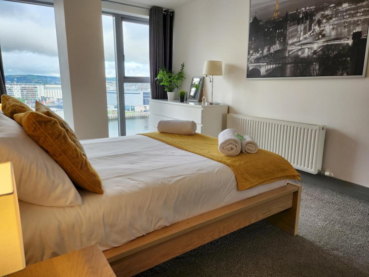 Apartament Pass The Keys Stunning Penthouse With Balcony Sunset Views Belfast Zewnętrze zdjęcie