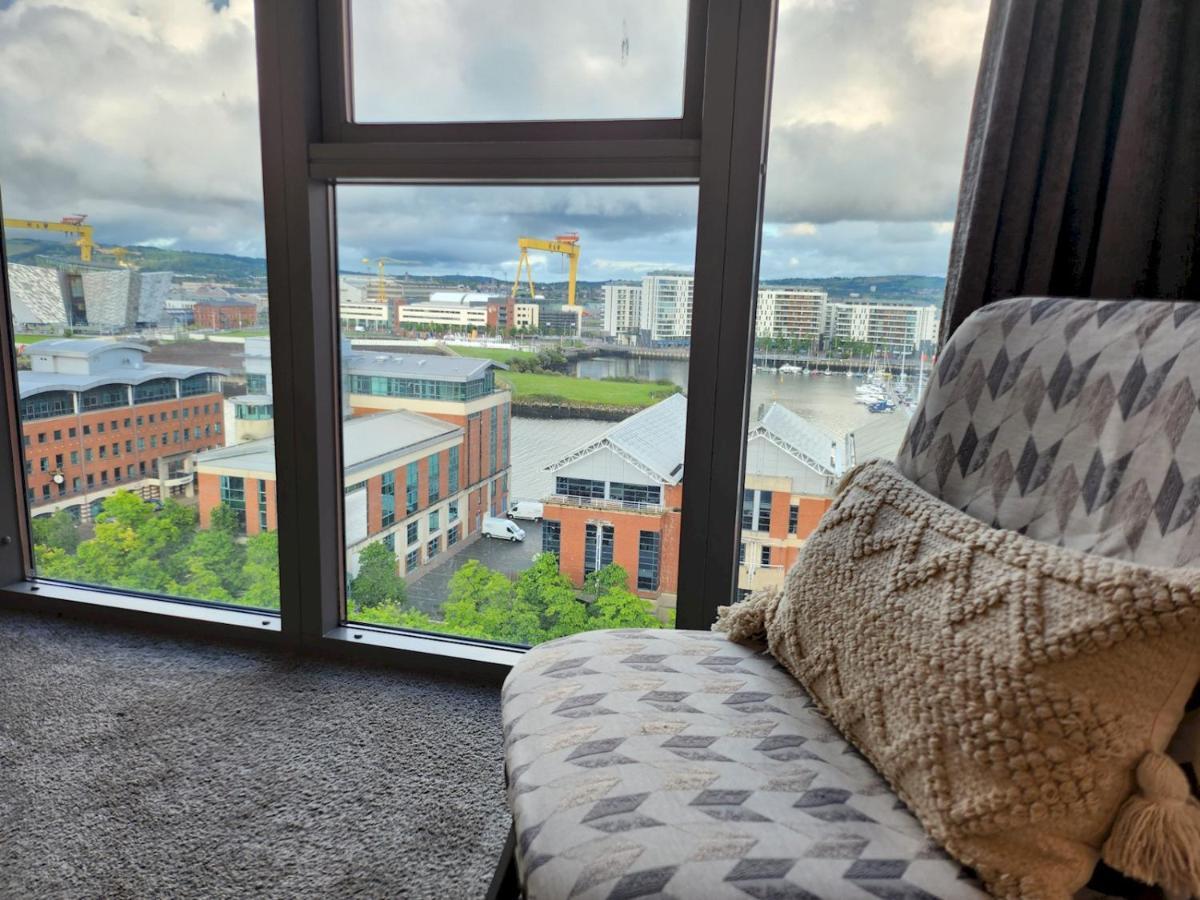 Apartament Pass The Keys Stunning Penthouse With Balcony Sunset Views Belfast Zewnętrze zdjęcie